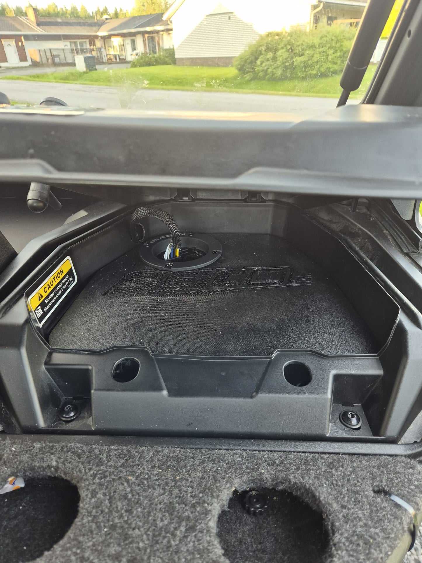 Maverick Subwoofer Enclosure - 8"