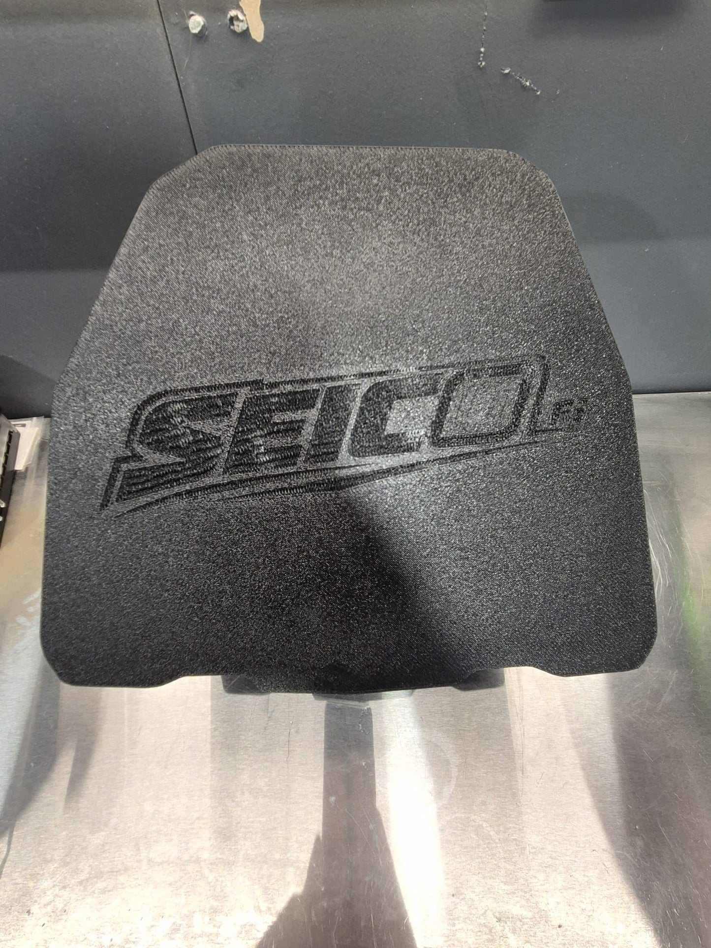 Maverick Subwoofer Enclosure - 8"