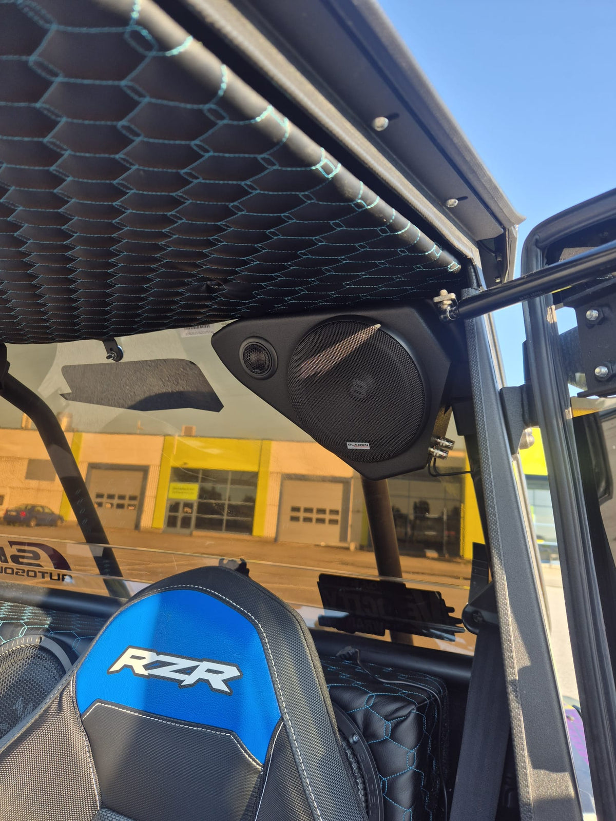 RZR Hifipaketti