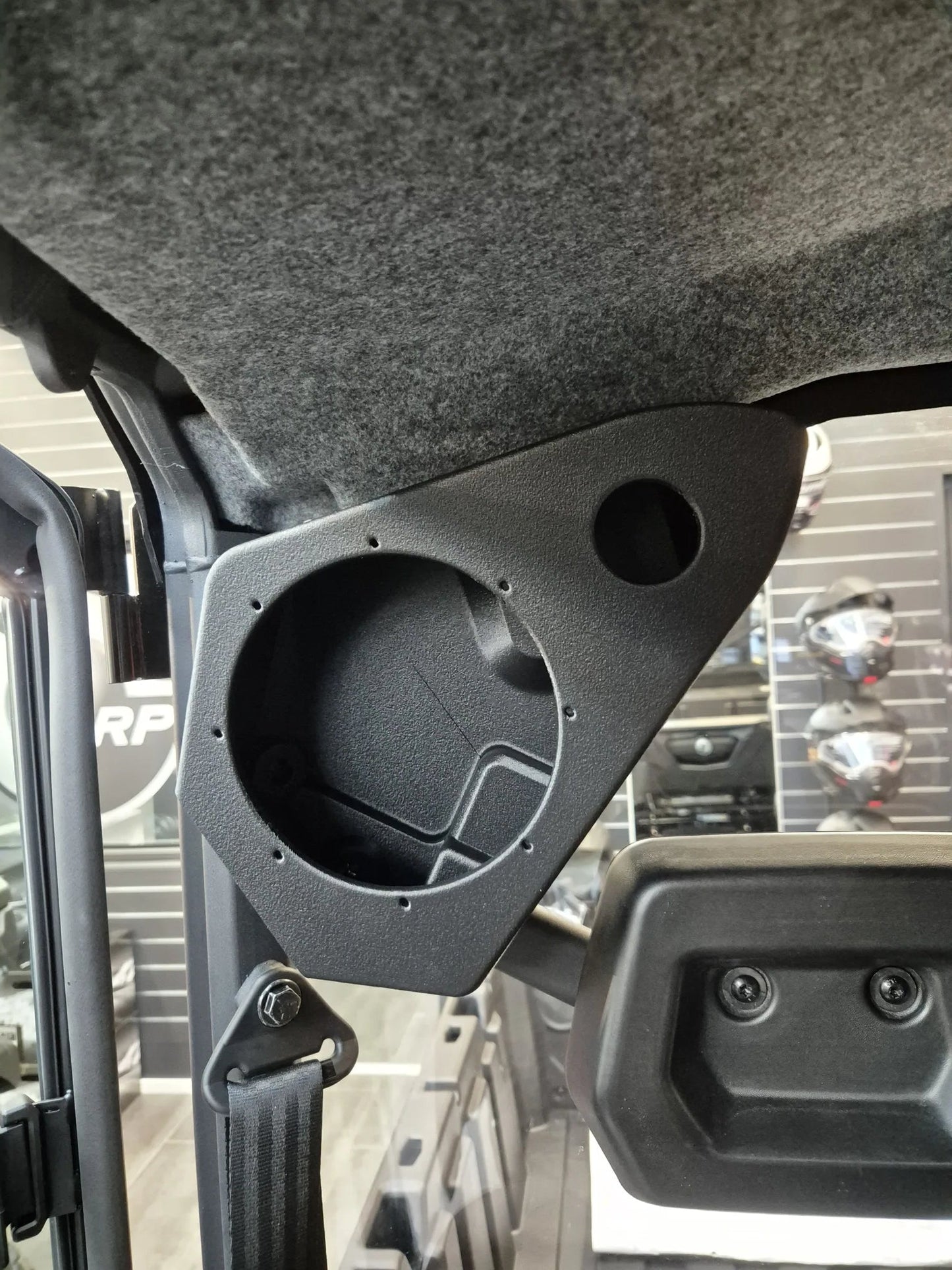 Traxter Rear Speaker Enclosures – 6.5”