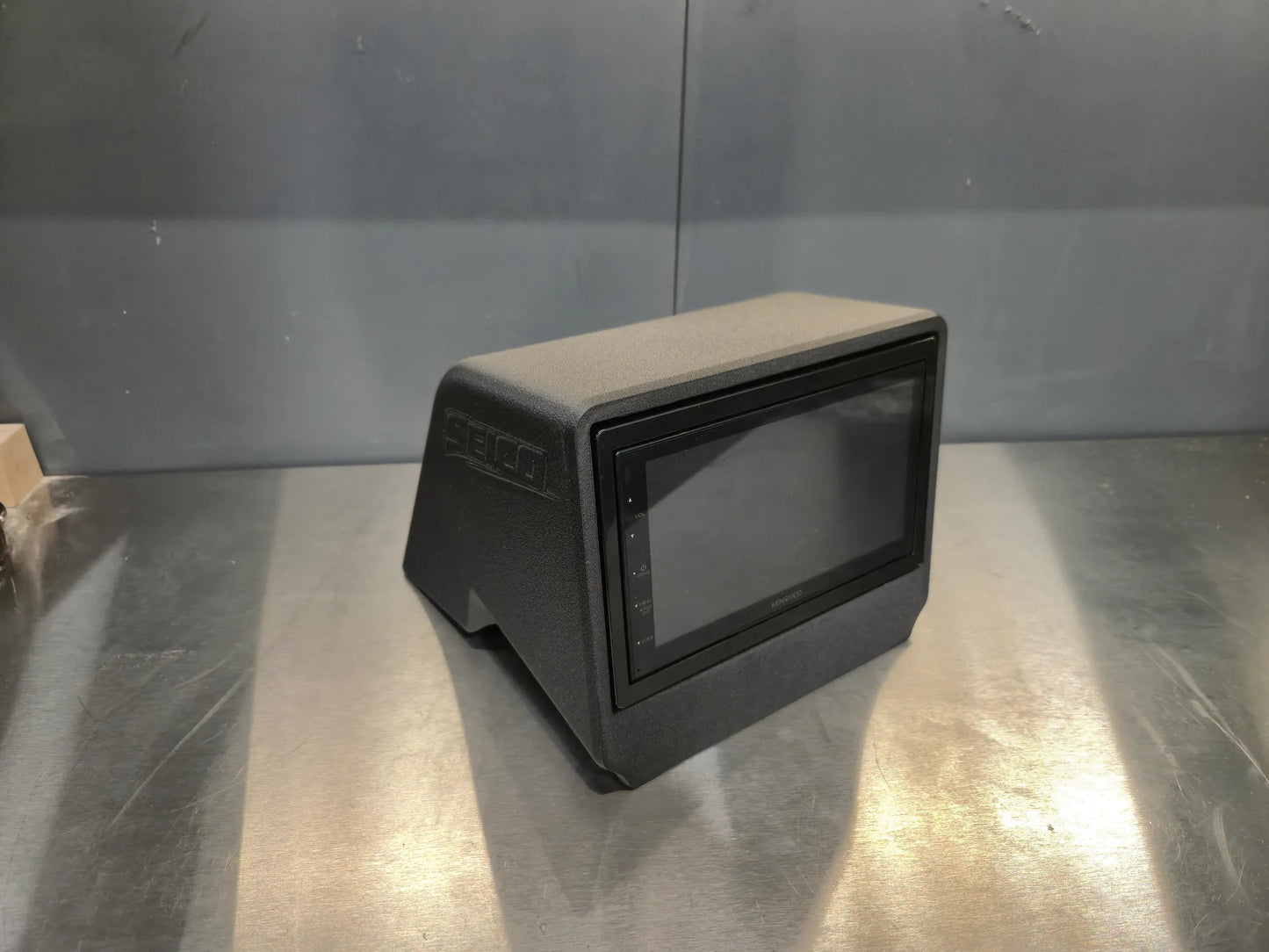 Maverick Stereo Housing – 2-DIN